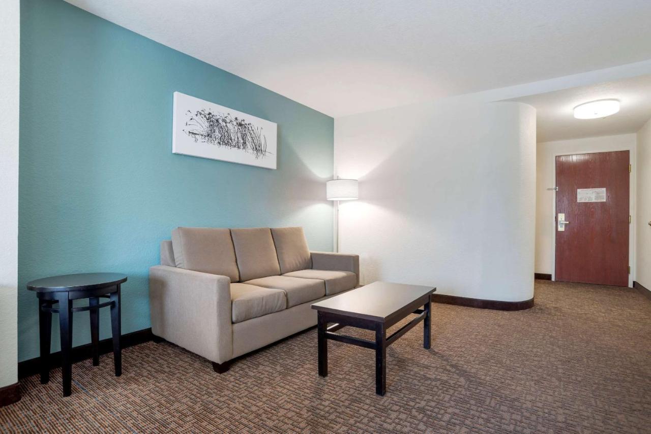 Sleep Inn & Suites Auburn Campus Area I-85 Екстериор снимка
