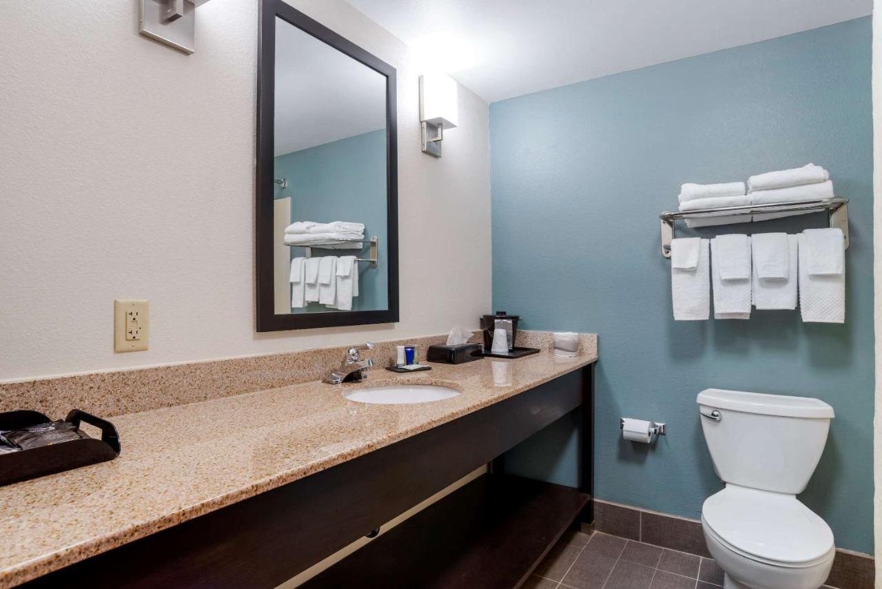 Sleep Inn & Suites Auburn Campus Area I-85 Екстериор снимка