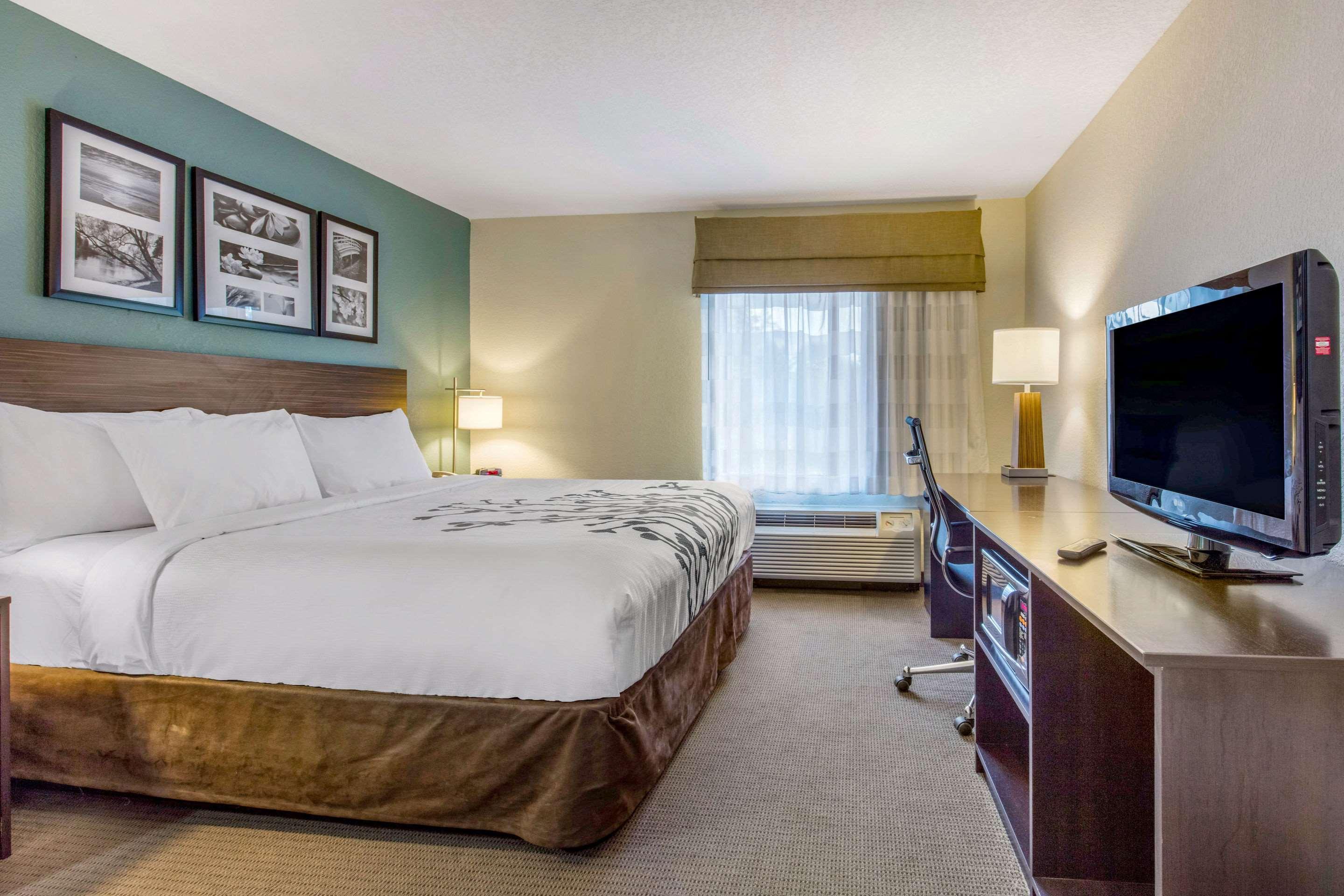 Sleep Inn & Suites Auburn Campus Area I-85 Екстериор снимка