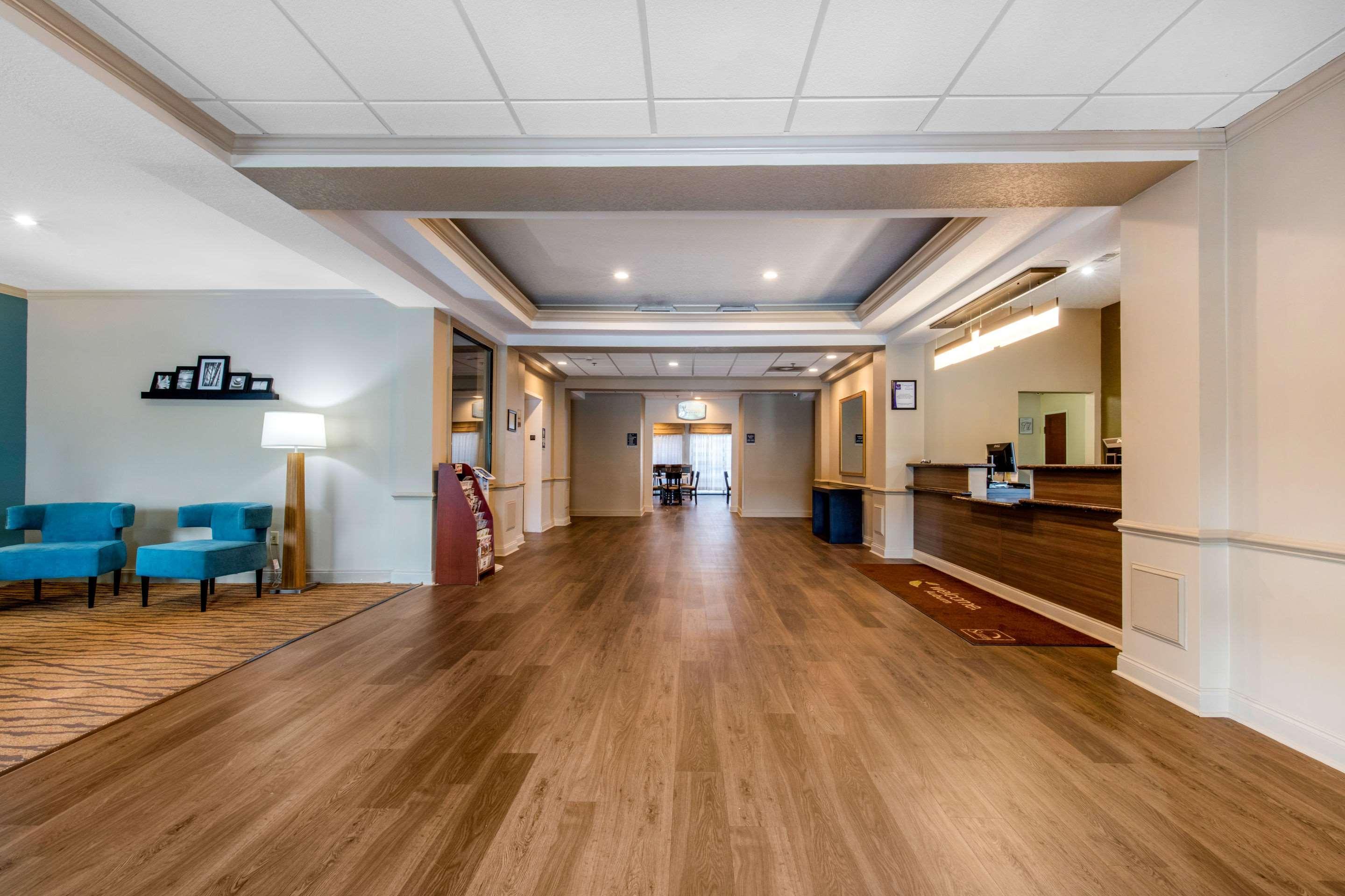 Sleep Inn & Suites Auburn Campus Area I-85 Екстериор снимка