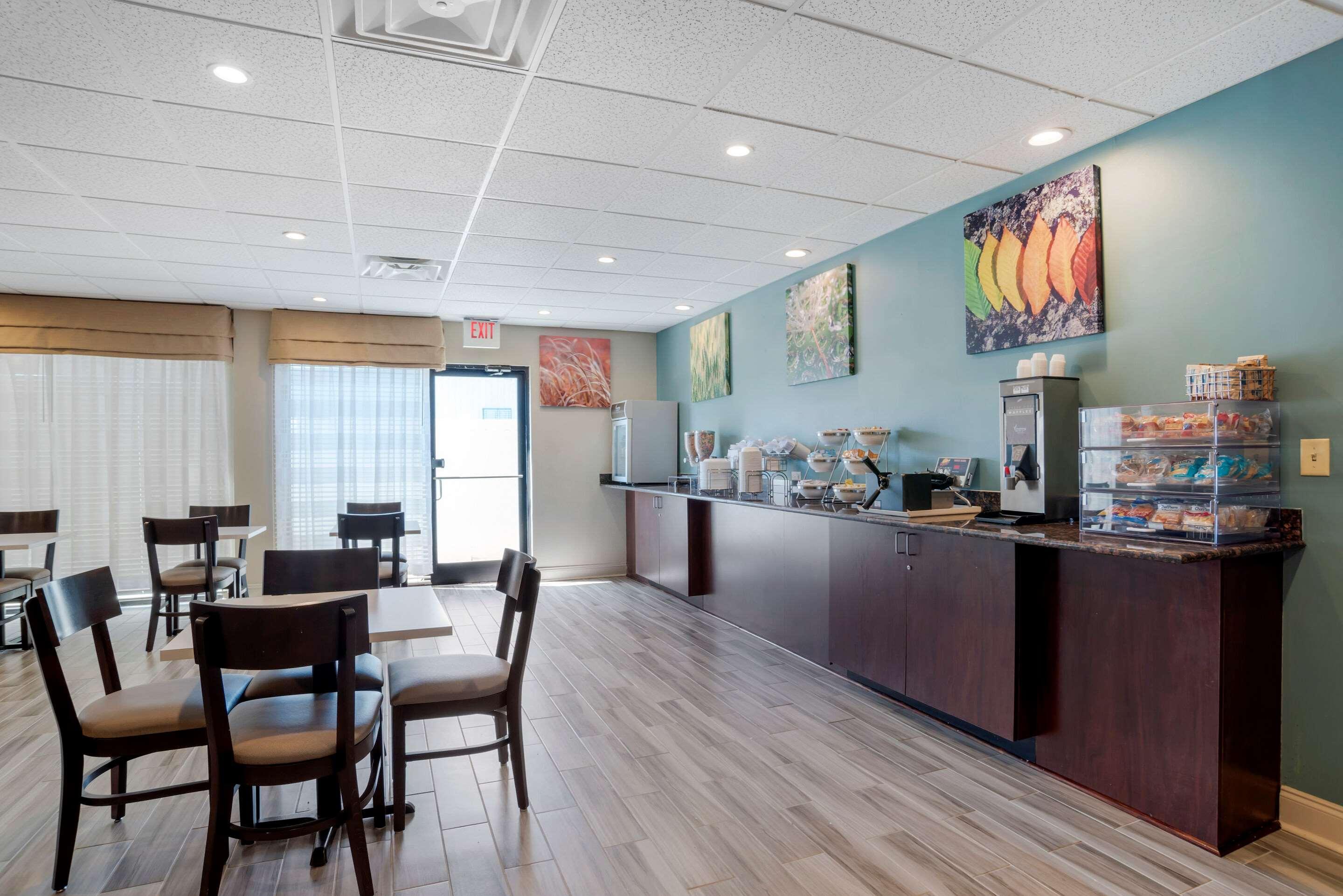 Sleep Inn & Suites Auburn Campus Area I-85 Екстериор снимка