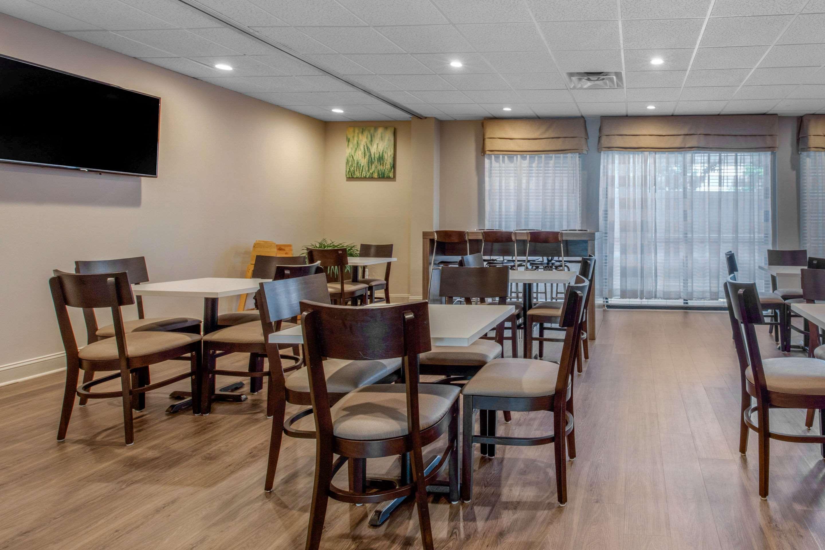 Sleep Inn & Suites Auburn Campus Area I-85 Екстериор снимка