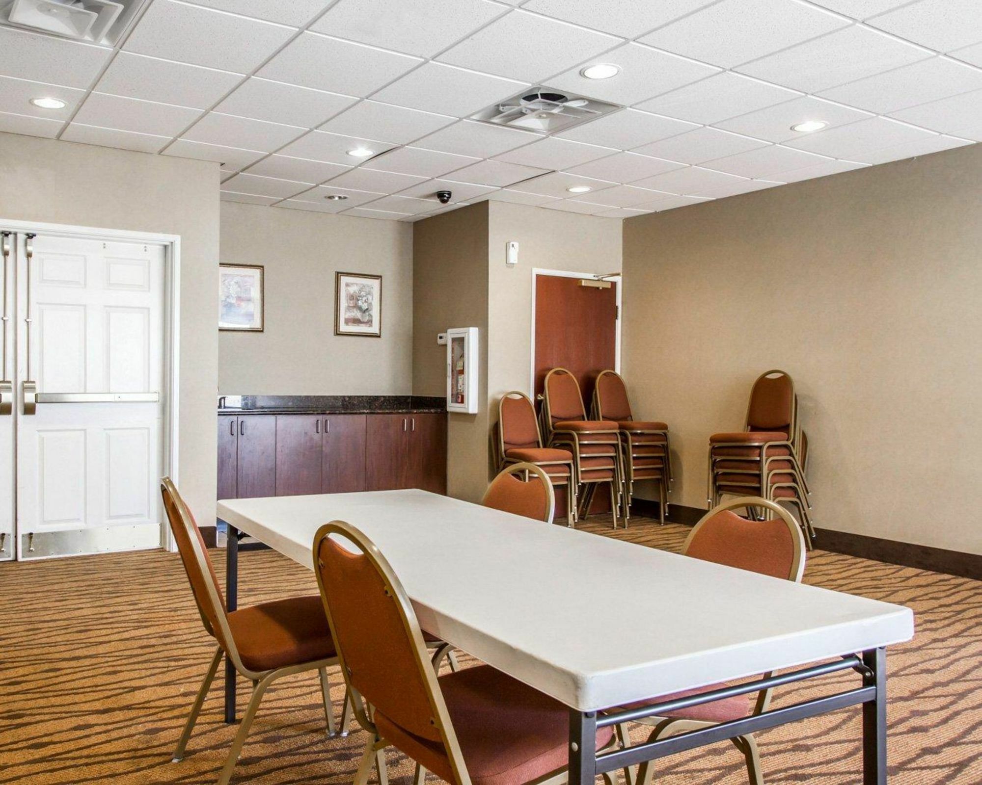 Sleep Inn & Suites Auburn Campus Area I-85 Екстериор снимка